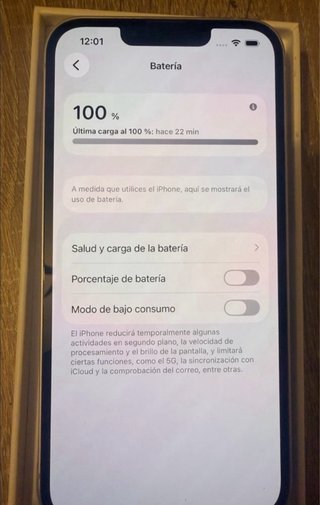 iPhone 14 Lila