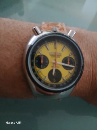 Orologio Citizen Cronografo Giallo bullehad