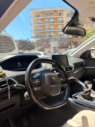 Peugeot 3008 2017