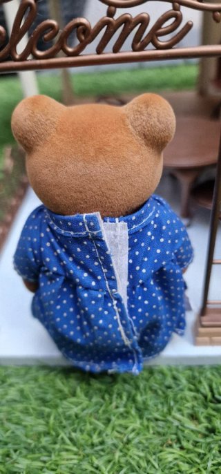 Osa teddy bear world sylvanian
