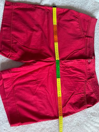 Bermudas Rojas Lloyds
