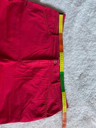 Bermudas Rojas Lloyds