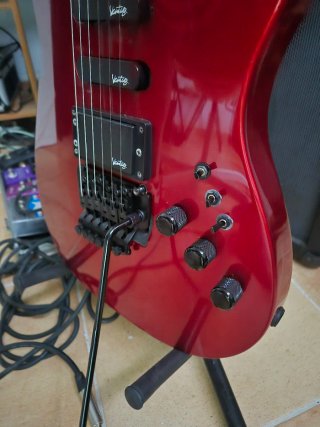 Guitarra Vantage 518t De los 80. Impecable