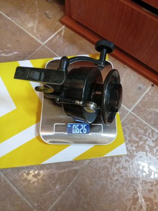 Carrete de pesca antiguo