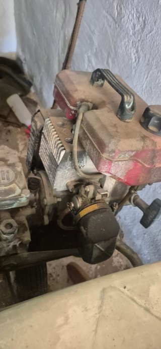 Carro sulfatar gasolina