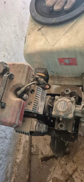 Carro sulfatar gasolina