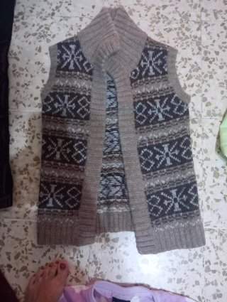 Chaleco de punto con estampado nórdico
