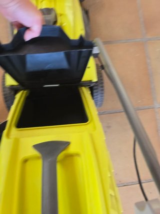 Cortacésped Eléctrico Ryobi RLM3313A 1300W 33cm