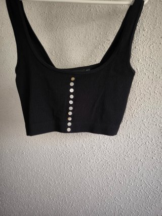 Top Negro Sin Costuras con Botones