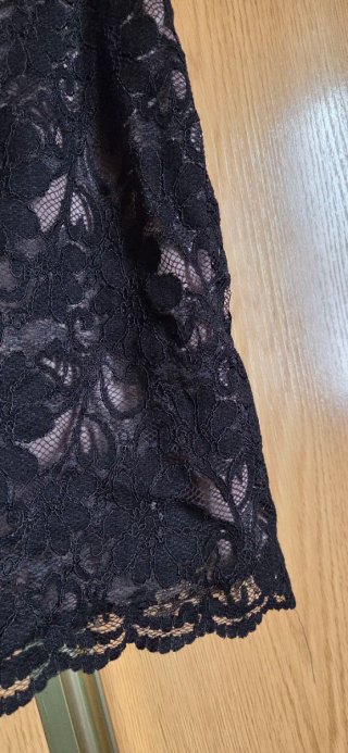 Falda Zara Talla S Encaje Negro/Beige