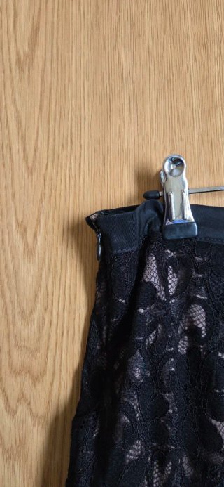 Falda Zara Talla S Encaje Negro/Beige