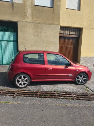Renault Clio 2003
