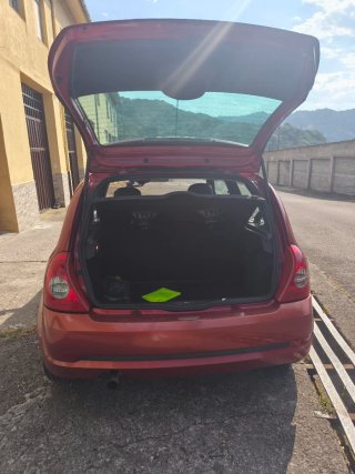 Renault Clio 2003