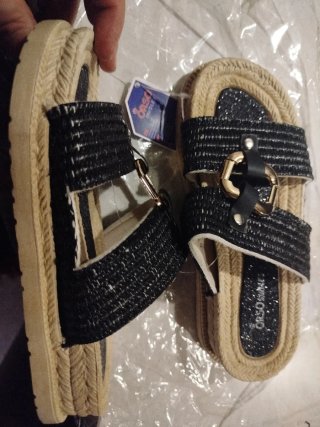 Sandalias Verano Mujer Negras y Beige