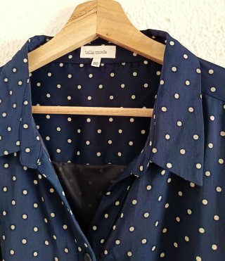 Vestido azul de lunares Talla y Moda talla 60