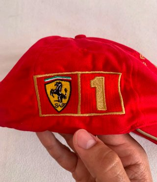 Gorra Michael Schumacher 2002 F1 Campeón Roja