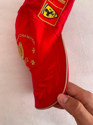 Gorra Michael Schumacher 2002 F1 Campeón Roja