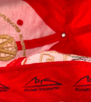 Gorra Michael Schumacher 2002 F1 Campeón Roja