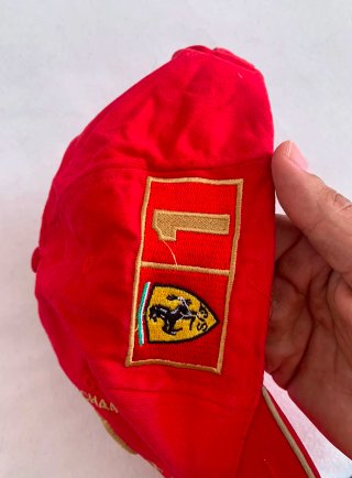 Gorra Michael Schumacher 2002 F1 Campeón Roja