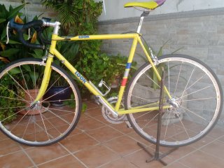 Bicicleta LOOK Amarilla