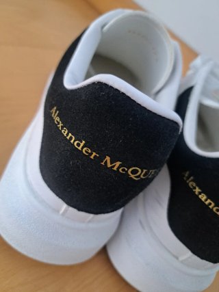 Alexander McQueen Zapatillas Blancas y Negras