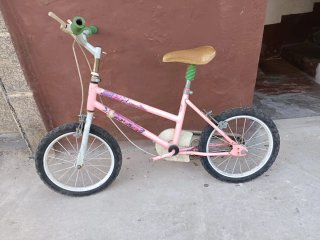 Bicicleta infantil rosa y azul... Precio independi