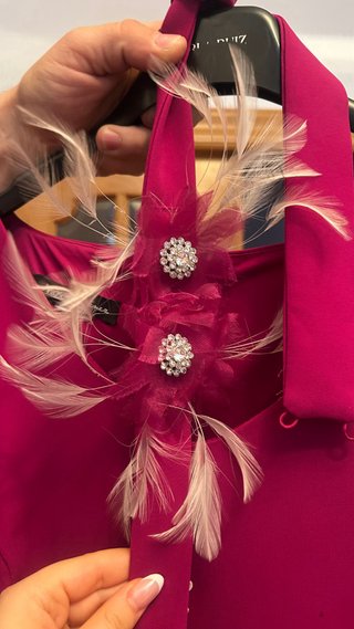Vestido de boda y tocado madrina