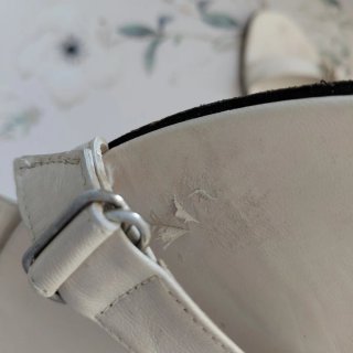 Sandalias tacón piel Rebecca Sanver blancas