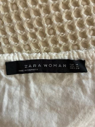 Falda encaje beige y top raso negro Amisu