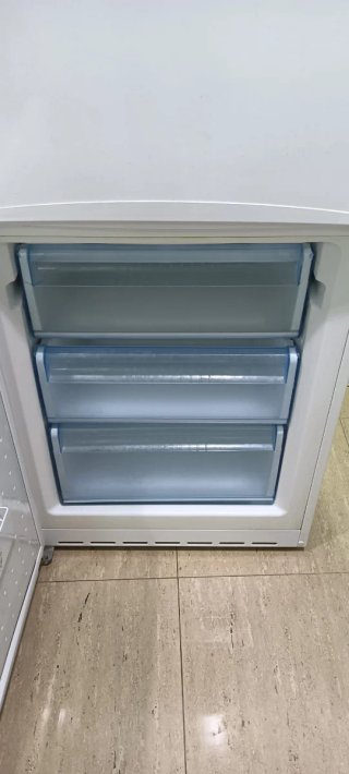 NEVERA COMBI BALAY NO FROST ENERGÍA A+