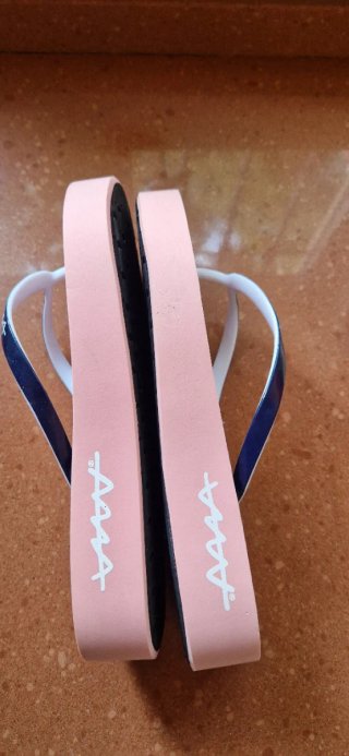 Chanclas Callate la boca rosas