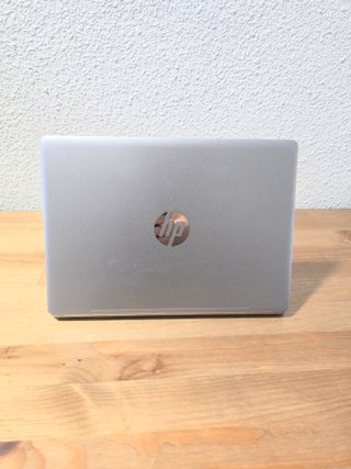 Portátil HP Ultra-Slim Plata