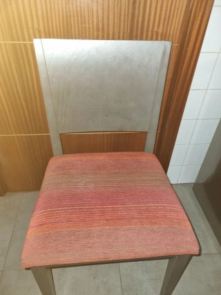 Mesa de comedor/salón cuadrada