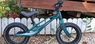 Bici sin pedales verde
