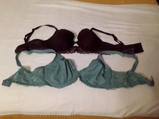 Lote 2 sujetadores Women Secret morado y verde