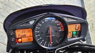 Suzuki GSR600 Naked 2011