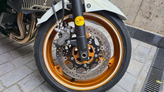 Suzuki GSR600 Naked 2011