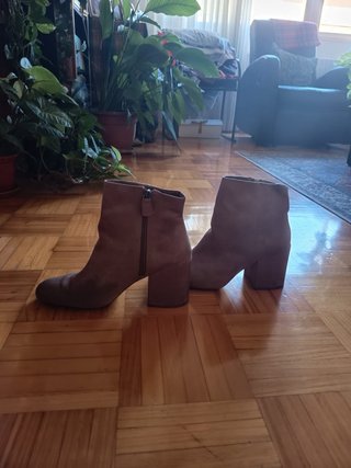 Botines Bershka Beige Tacón Bloque