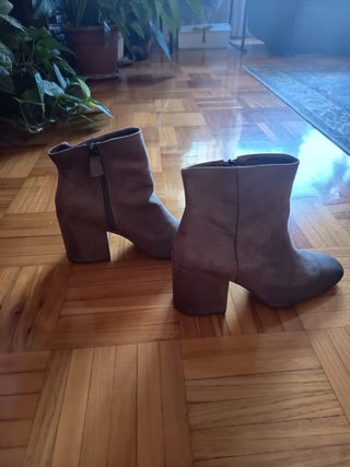 Botines Bershka Beige Tacón Bloque