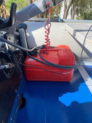 Semirrígida Bombard Typhoon 3.60 con motor y carro