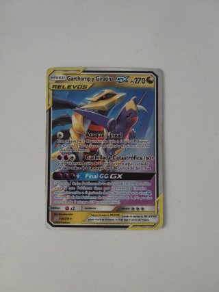 Carta Pokémon Garchomp y Giratina GX 146/236