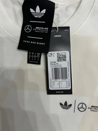 Camiseta adidas x bad bunny x mercedes Talla M
