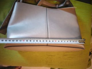 Bolso de hombro  y mano beige