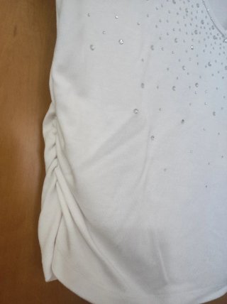 Top corto bianco con strass