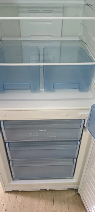 NEVERA COMBI BALAY NO FROST ENERGÍA A+