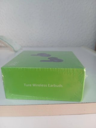 Auriculares inalámbricos F05 negros