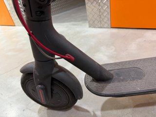 Monopattino Elettrico Xiaomi M365