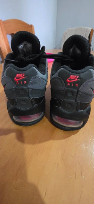 Zapatillas Nike Air Max 95 Niño talla 35,5