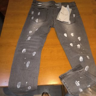 Pantalón vaquero gris Purple
