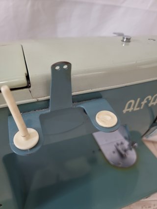MÁQUINA DE COSER ALFA ALFAMATIC 109